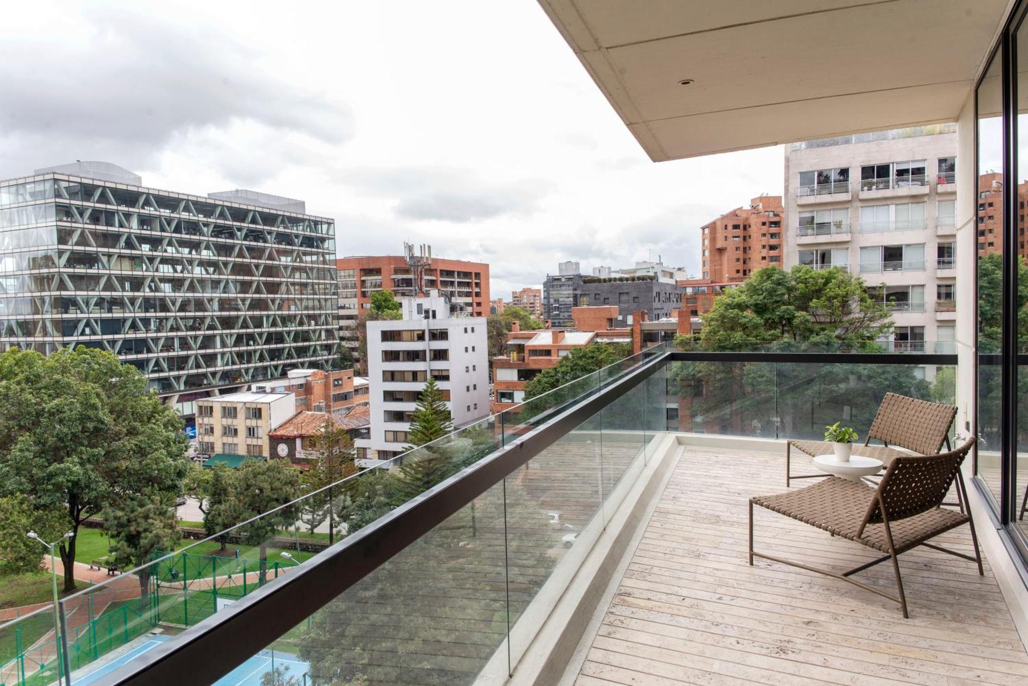8010 Urban Living- Luxury Home Experience Μπογκοτά Εξωτερικό φωτογραφία